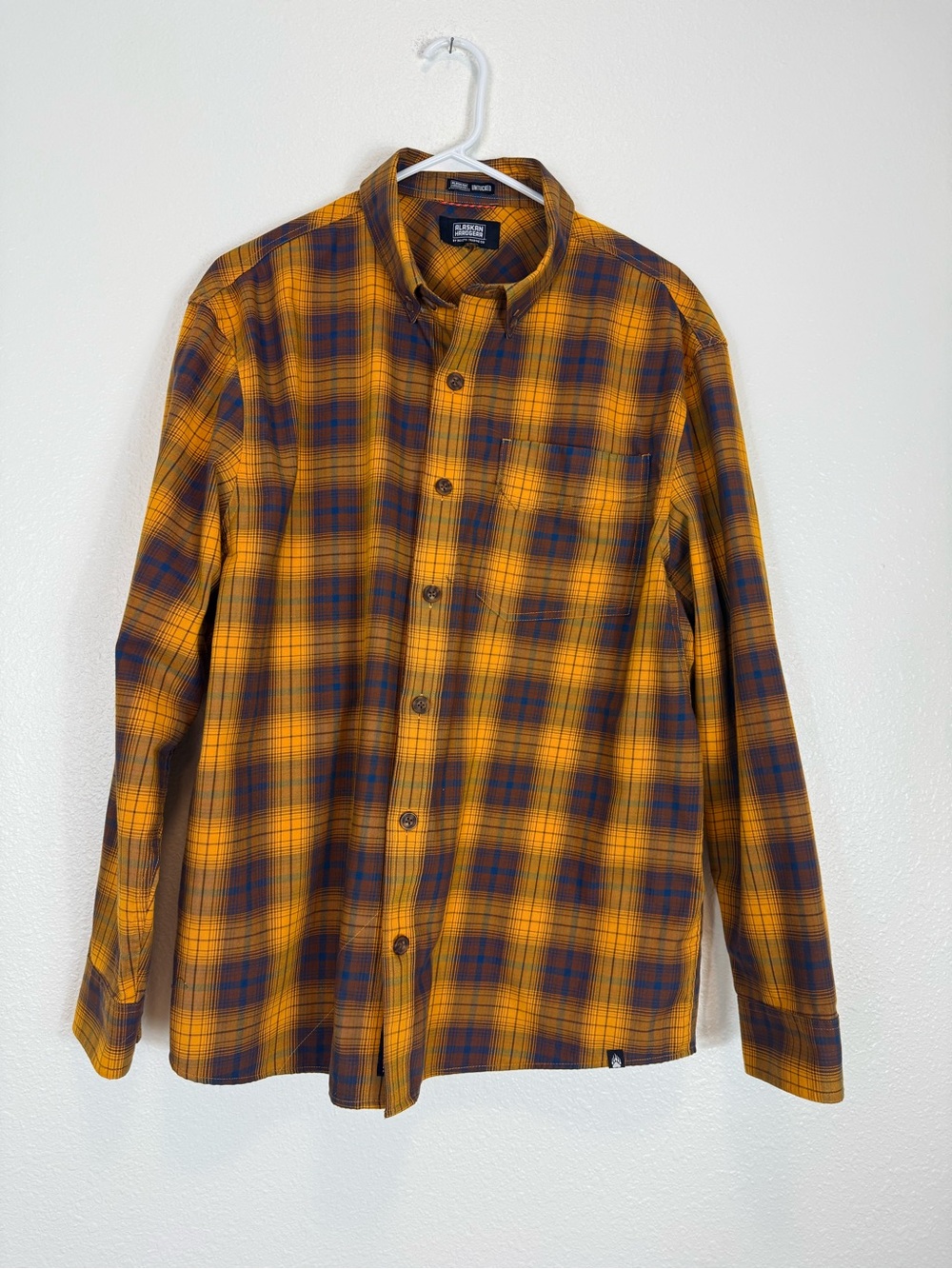 Alaskan Hardgear Untucked Button Up Plaid Shirt L